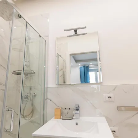 Apartman Luxury - Valassina 45 Milánó