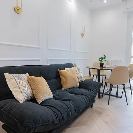 Luxury - Valassina 45 Apartman