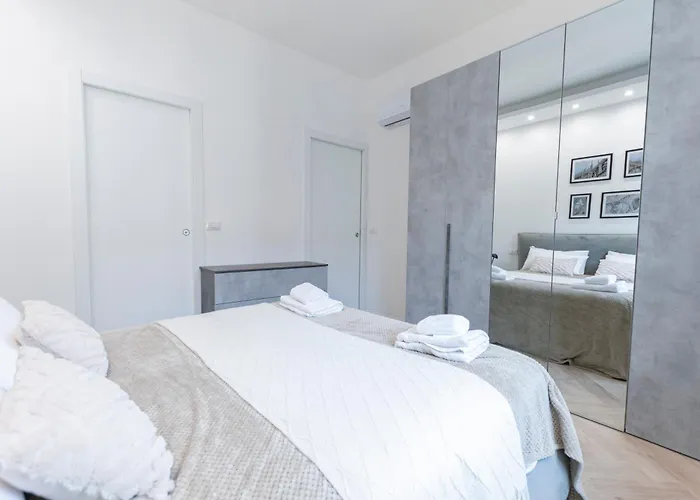 Luxury - Valassina 45 Apartment *